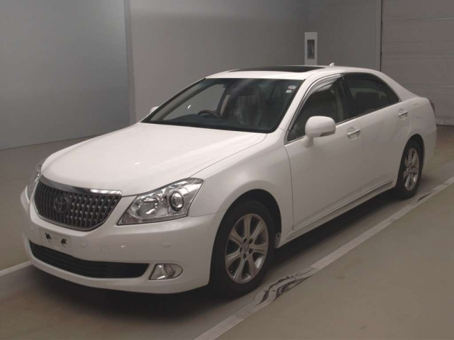 TOYOTA CROWN 2012