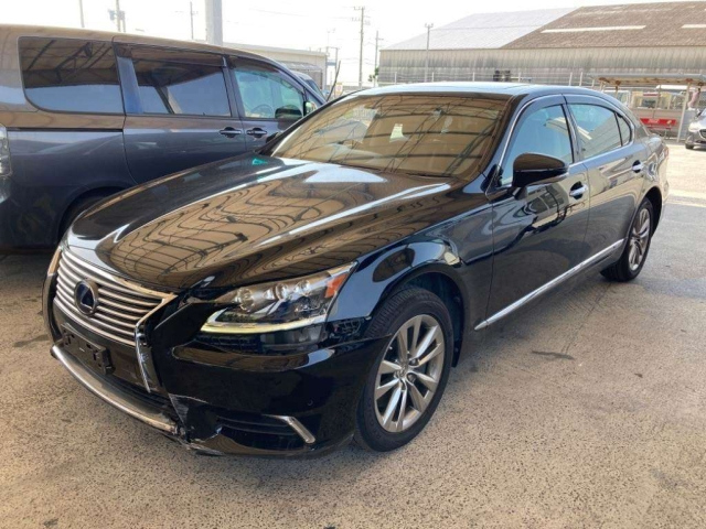 LEXUS LS 2015