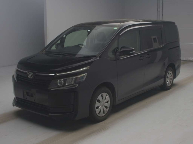 TOYOTA VOXY 2016
