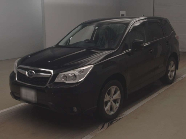 SUBARU FORESTER 2015