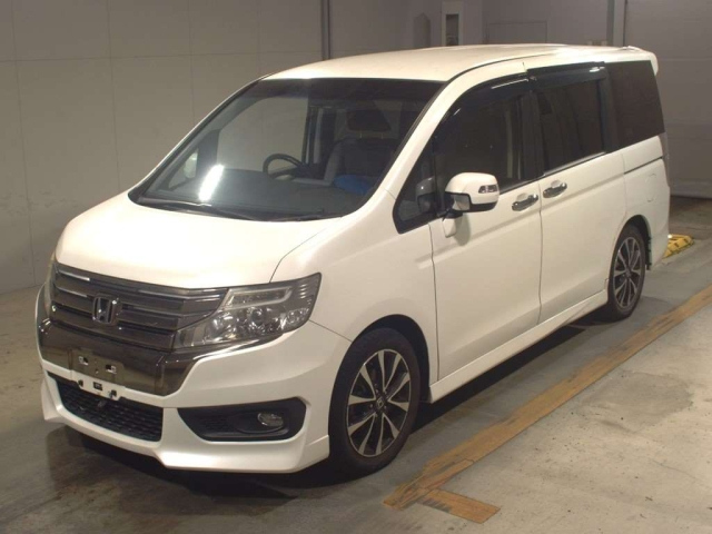HONDA STEP WAGON 2014