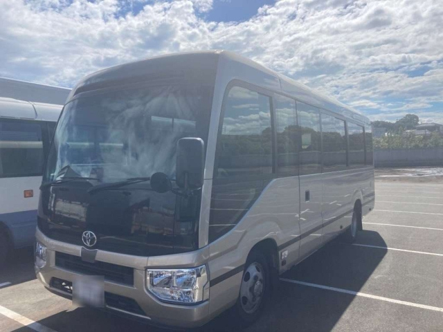 TOYOTA COASTER 2018