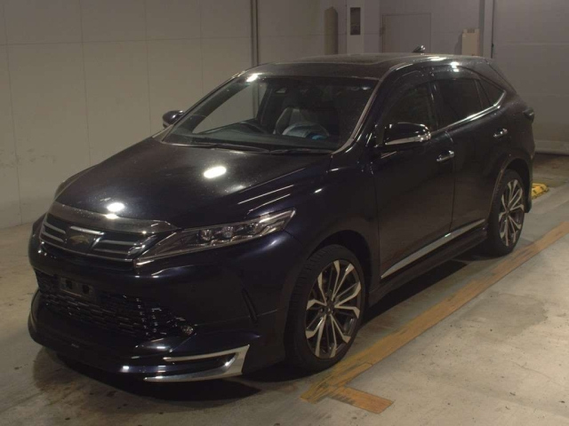 TOYOTA HARRIER 2017