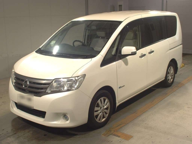 NISSAN SERENA 2013