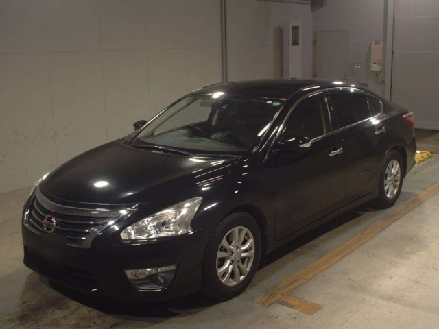 NISSAN TEANA 2020