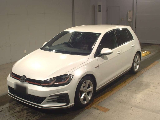 VOLKSWAGEN GOLF 2018