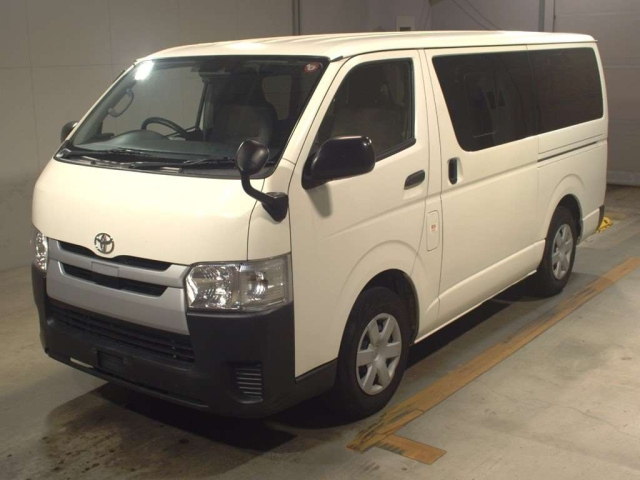 TOYOTA REGIUS ACE VAN 2019