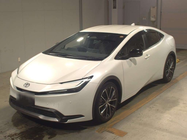 TOYOTA PRIUS 2023
