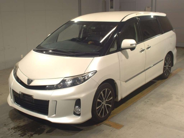TOYOTA ESTIMA 2014
