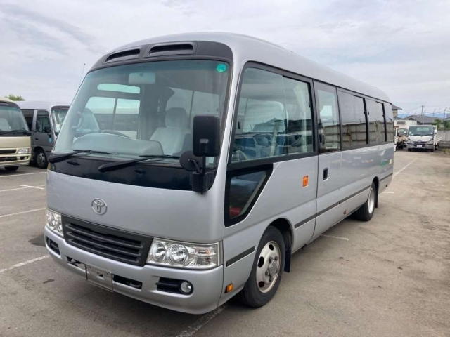 TOYOTA COASTER 2016