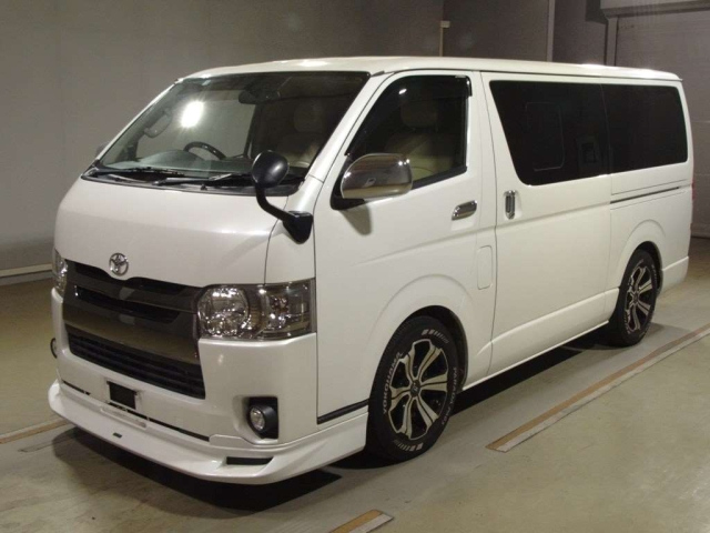 TOYOTA REGIUS ACE VAN 2017