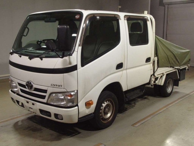 TOYOTA DYNA 2016
