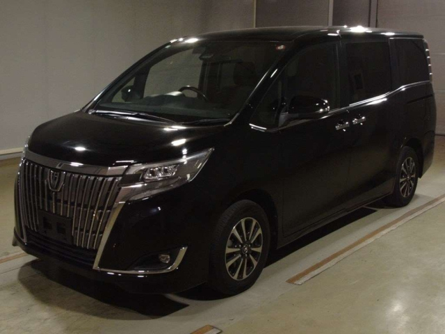 TOYOTA ESQUIRE 2018