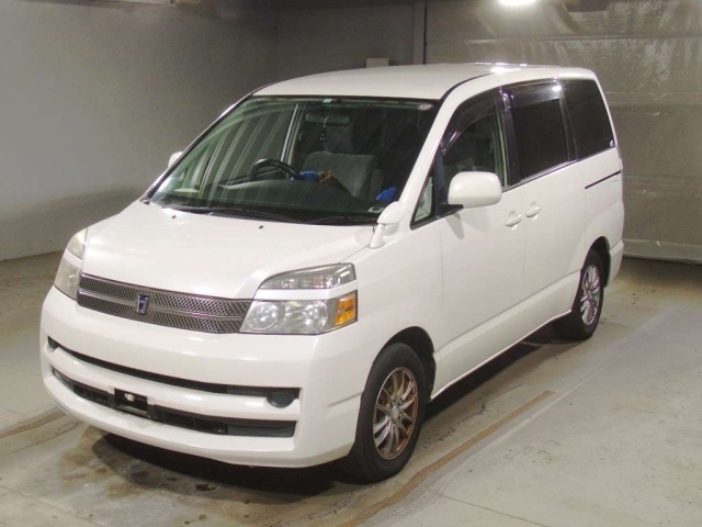 TOYOTA VOXY 2007