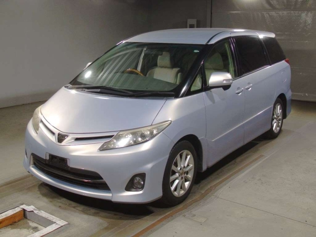 TOYOTA ESTIMA 2009