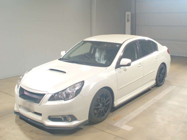 SUBARU LEGACY B4