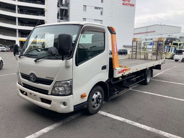 TOYOTA DYNA
