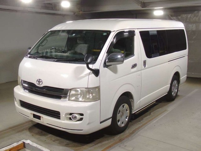 TOYOTA HIACE 2008