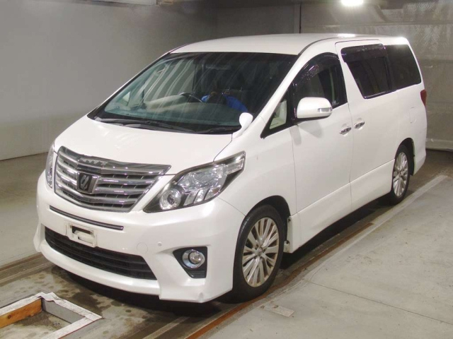 TOYOTA ALPHARD 2014