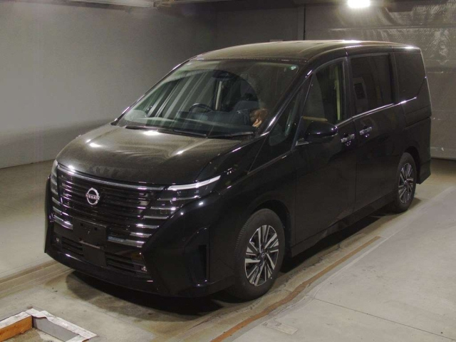 NISSAN SERENA 2023