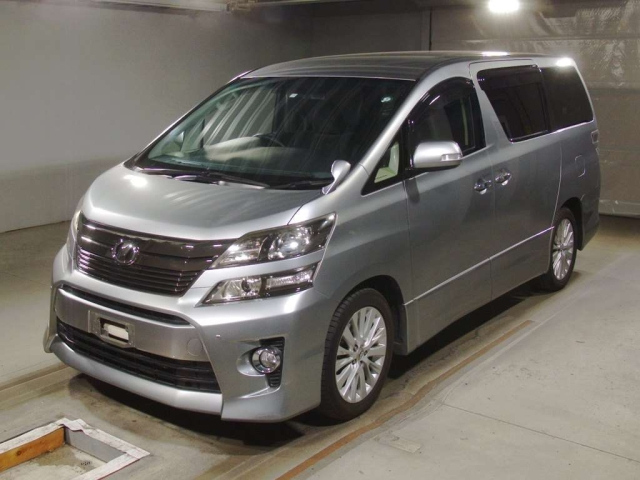 TOYOTA VELLFIRE