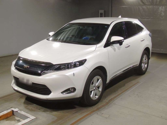 TOYOTA HARRIER 2015