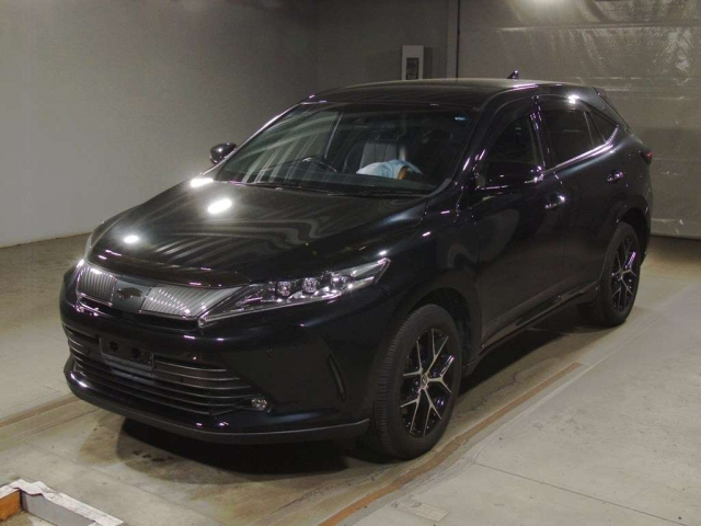 TOYOTA HARRIER 2020