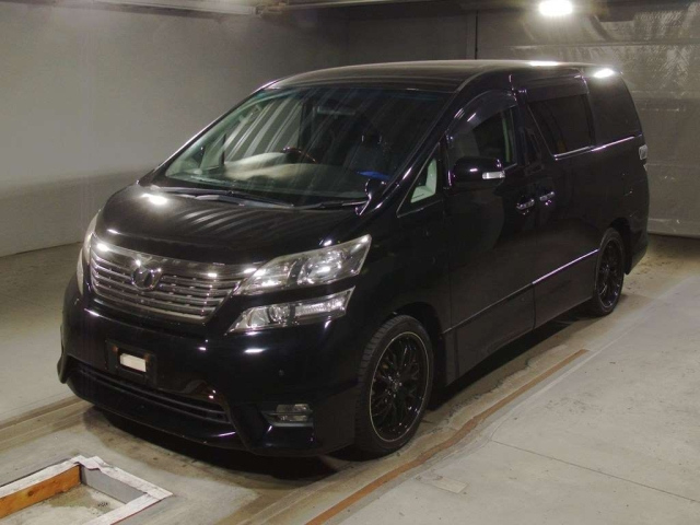 TOYOTA VELLFIRE 2010