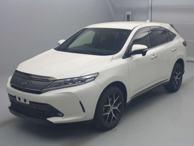 TOYOTA HARRIER 2019