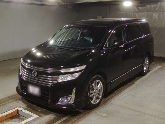 NISSAN ELGRAND 2010