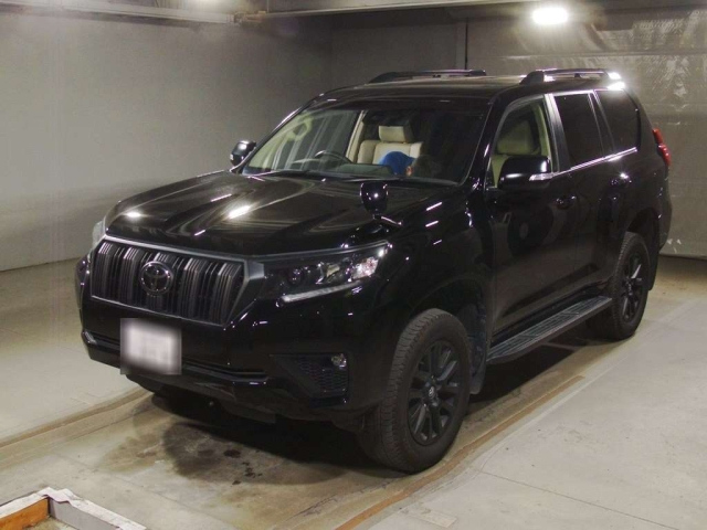 TOYOTA LAND CRUISER PRADO 2023
