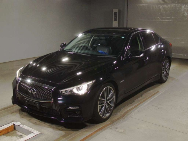 NISSAN SKYLINE 2016