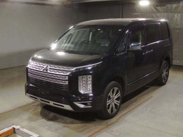 MITSUBISHI DELICA D5 2023