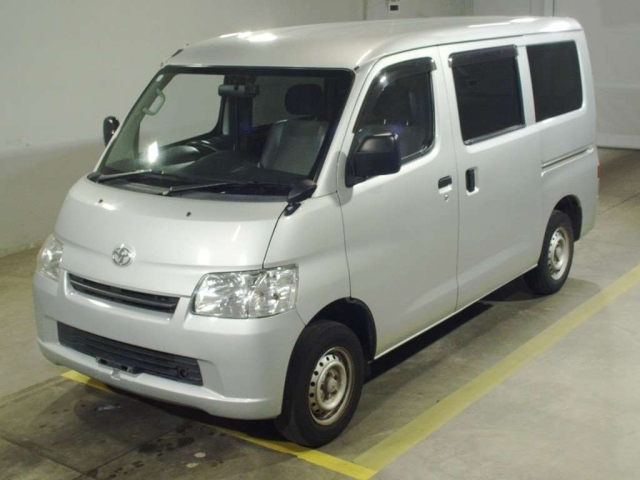 TOYOTA LITE ACE VAN 2020