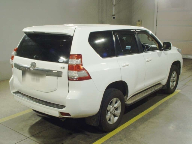 TOYOTA LAND CRUISER PRADO 2016