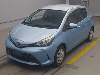 TOYOTA VITZ 2016