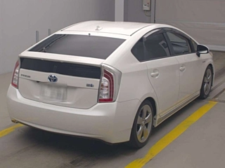 TOYOTA PRIUS 2013