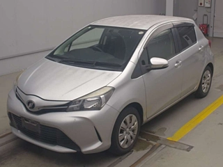 TOYOTA VITZ 2014
