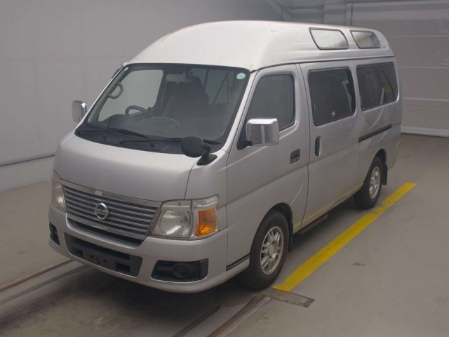 NISSAN CARAVAN BUS 2011
