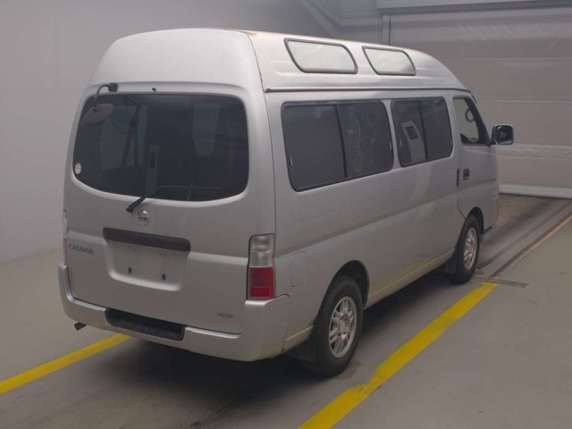 NISSAN CARAVAN BUS 2011