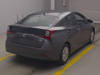 TOYOTA PRIUS 2019