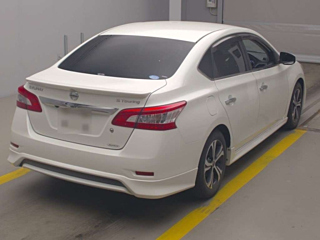 NISSAN SYLPHY 2019