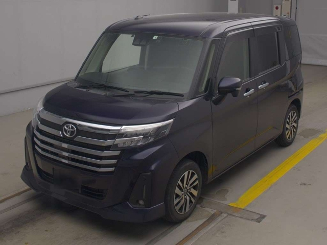 TOYOTA ROOMY 2022