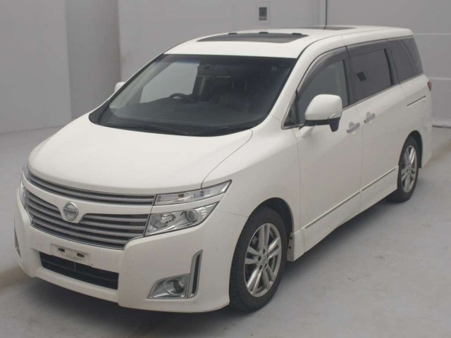 NISSAN ELGRAND 2010