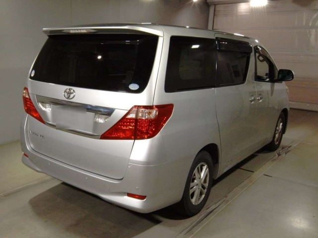 TOYOTA ALPHARD 2011