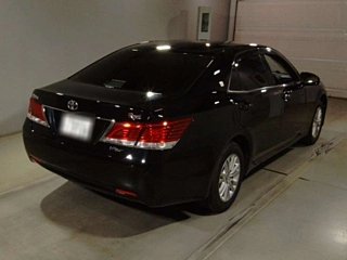 TOYOTA CROWN 2013