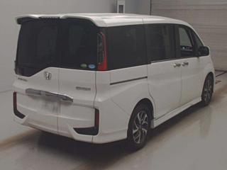 HONDA STEP WAGON 2016