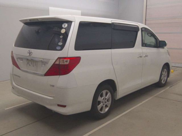TOYOTA ALPHARD 2010