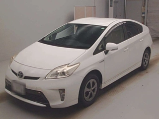 TOYOTA PRIUS 2015