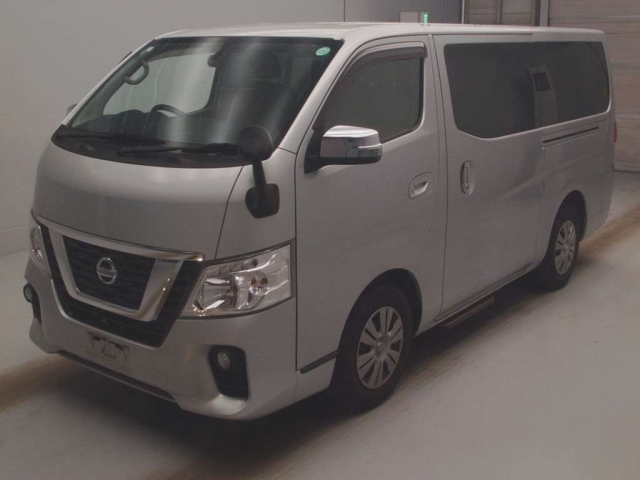 NISSAN CARAVAN 2020